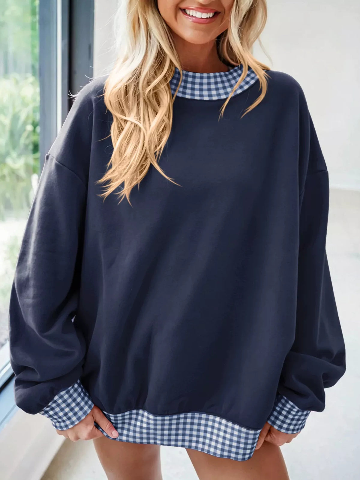 Gingham Trim Sweatshirt – Modern Casual Style