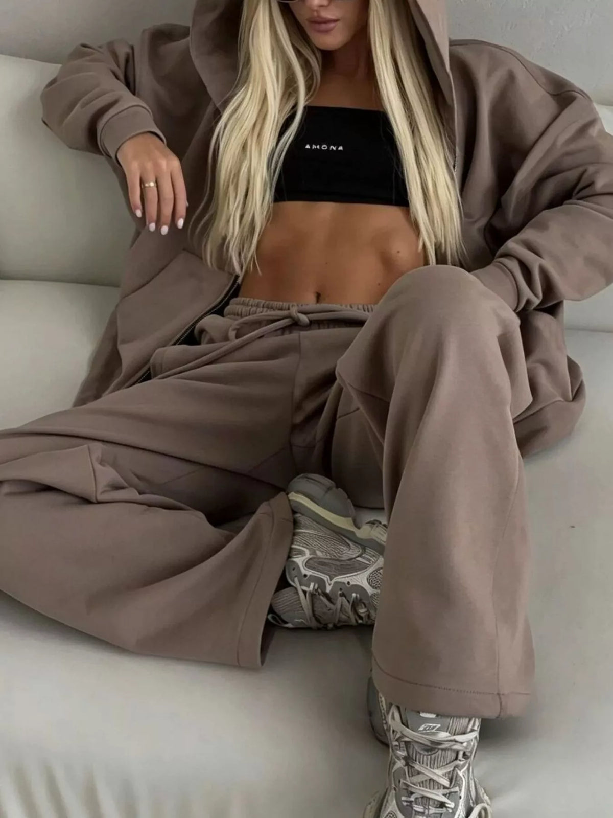 Casual Zip-Up Hoodie 