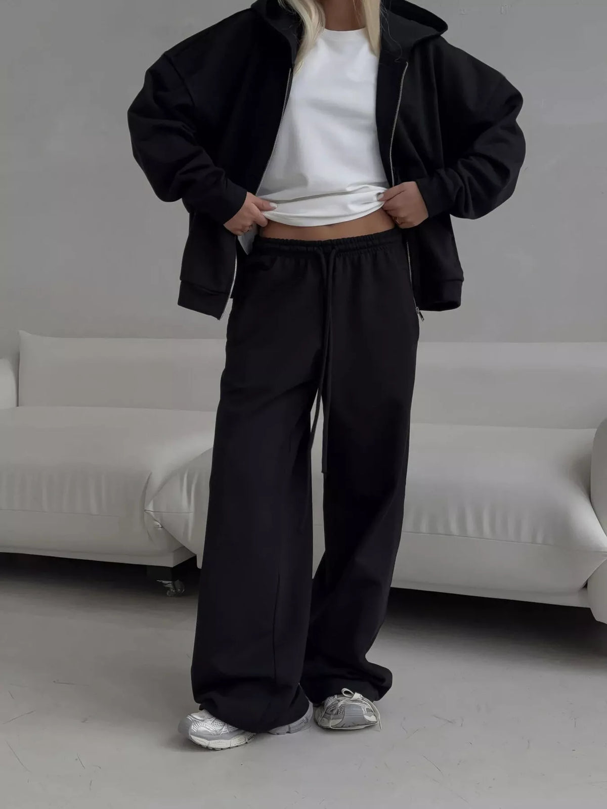 Casual Zip-Up Hoodie 