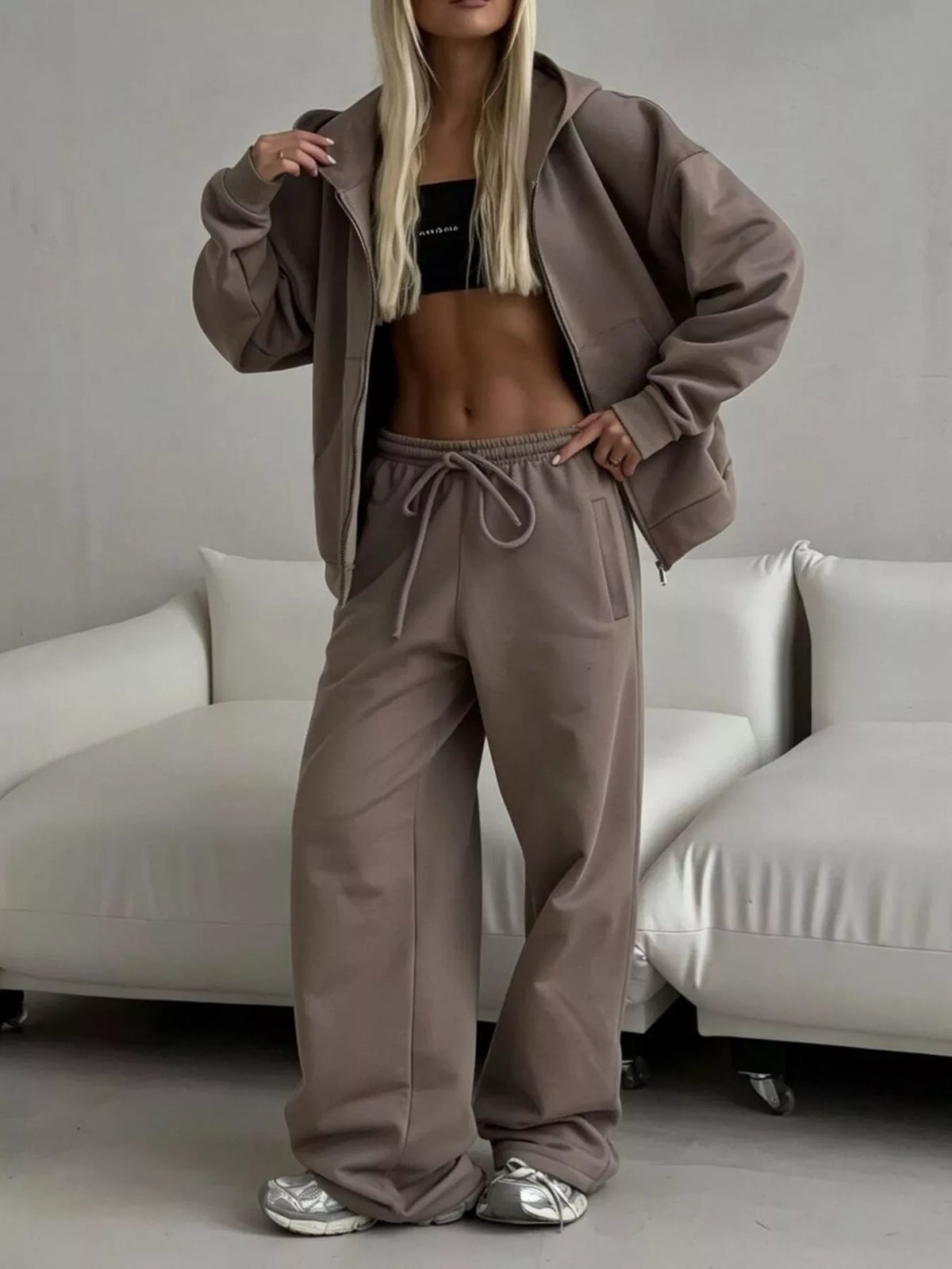 Casual Zip-Up Hoodie 