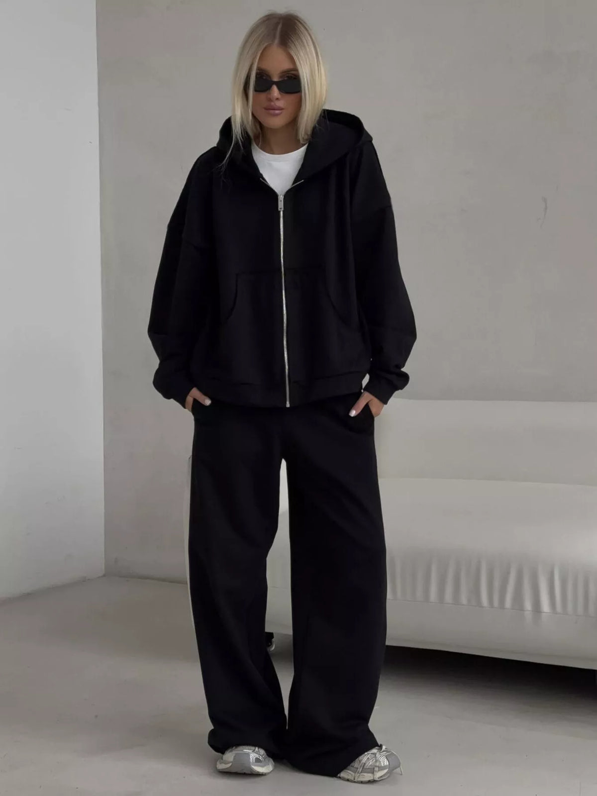 Casual Zip-Up Hoodie 
