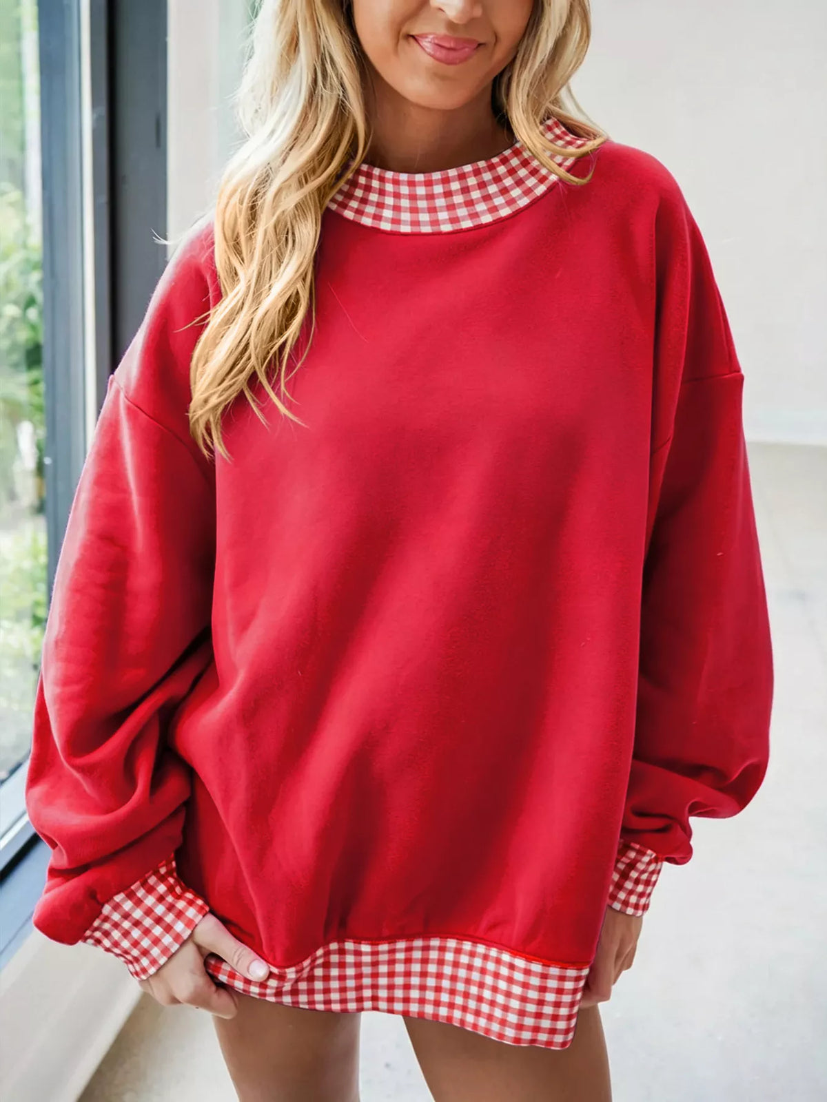 Gingham Trim Sweatshirt – Modern Casual Style