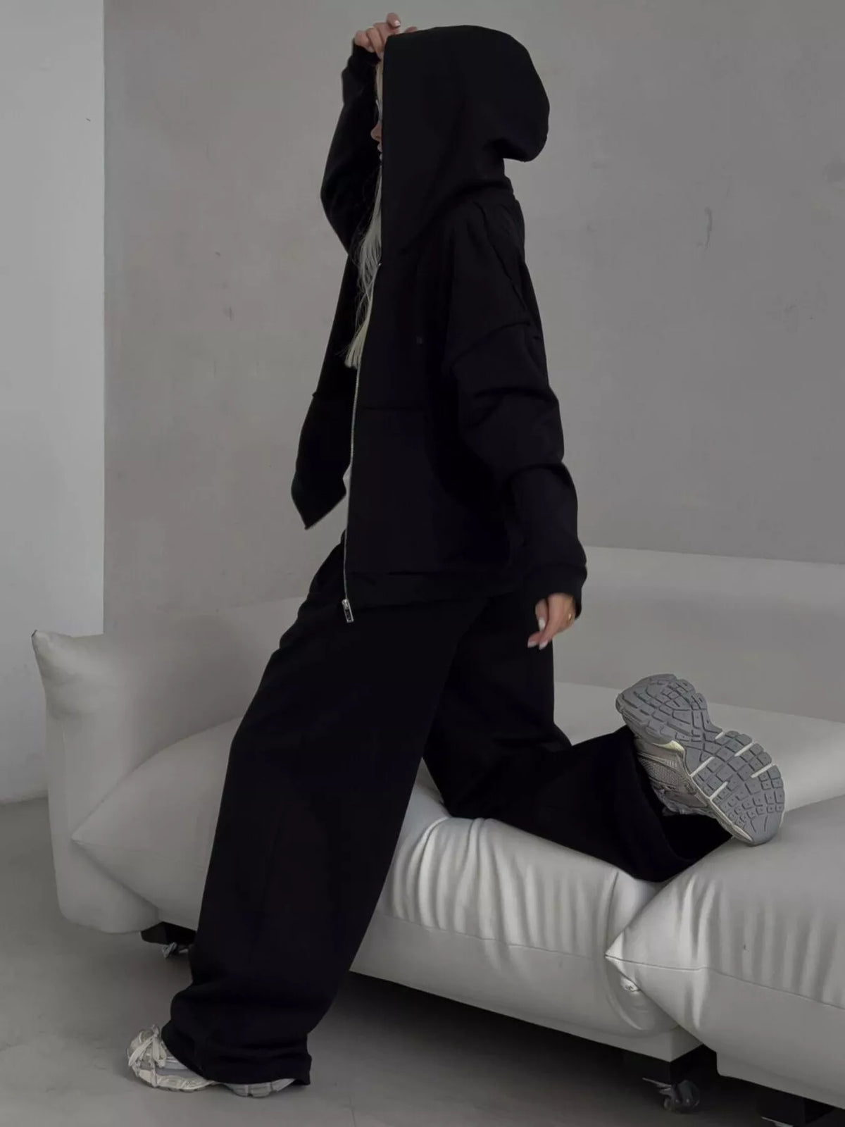 Casual Zip-Up Hoodie 