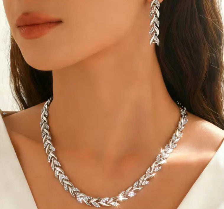 2PCS Glass Leaf Necklace Set Elegant Rhinestone Chain Necklace Bracelet For Women Fashion Luxury Jewelry Set — view 10