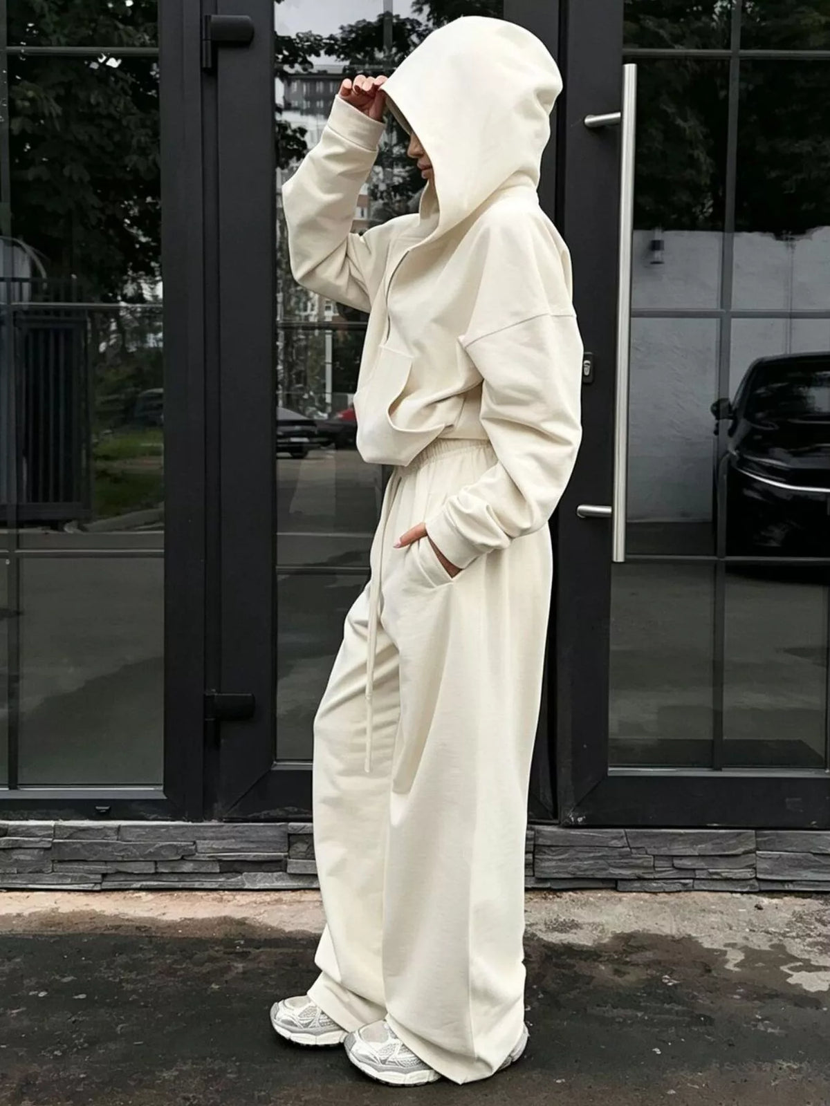 Casual Zip-Up Hoodie 