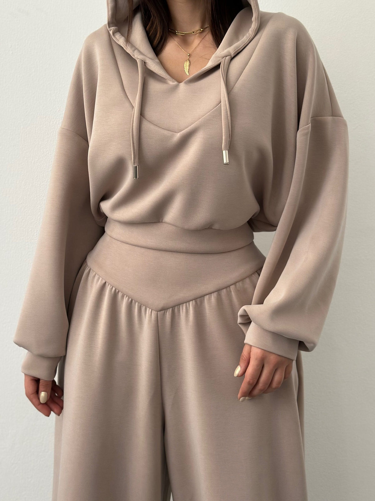 Cross-Border European And American Spring And Autumn New Casual Suit Women's V-Neck Hooded Long-Sleeved Sweatshirt Casual Pants Two-Piece Set — view 4
