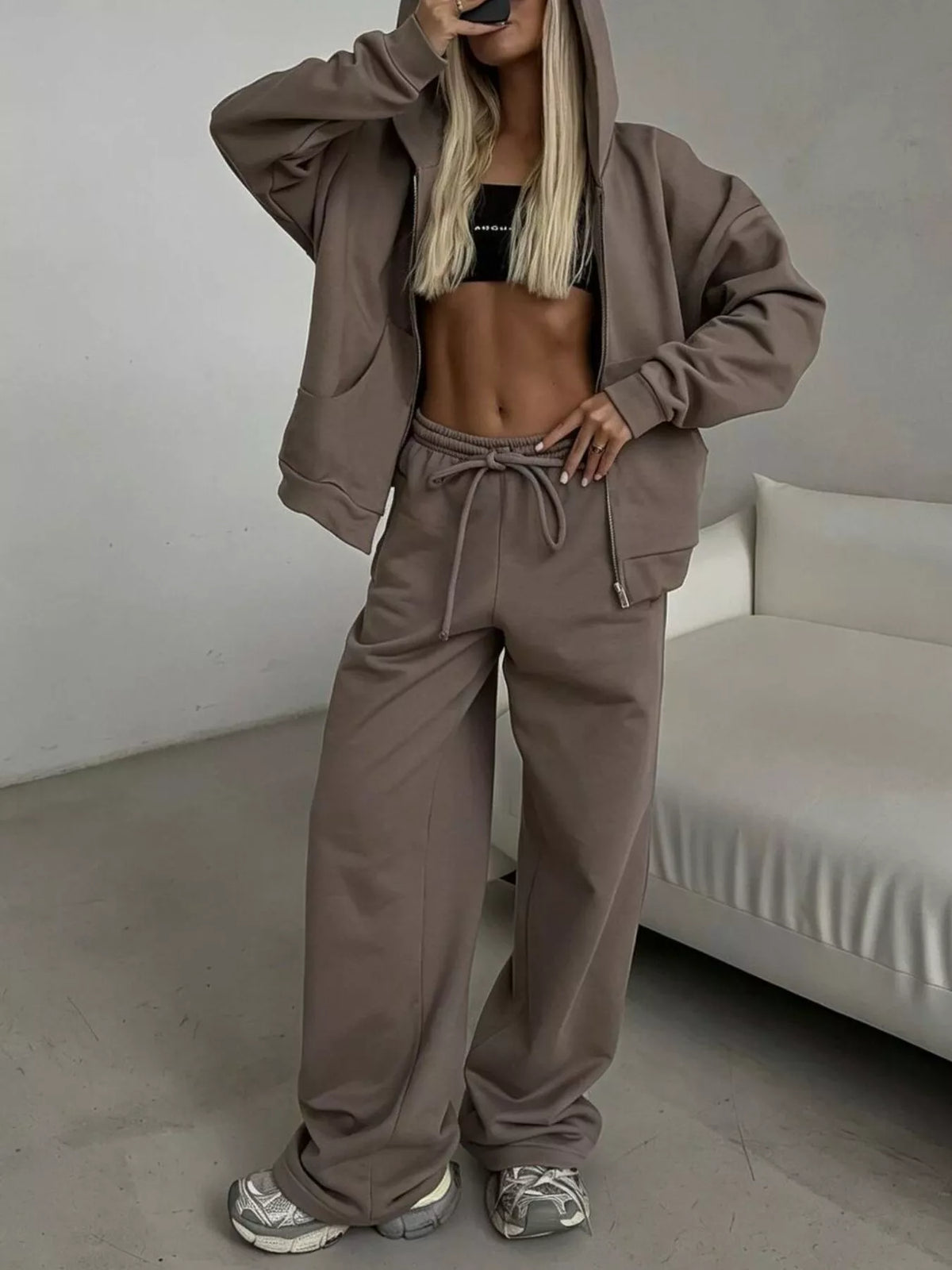 Casual Zip-Up Hoodie 