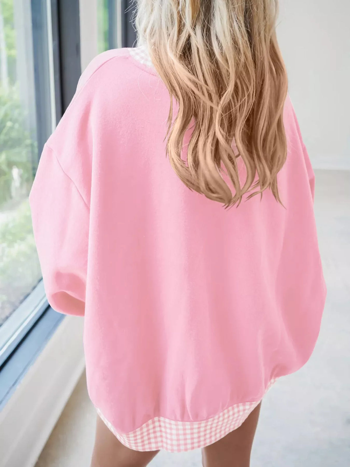 Gingham Trim Sweatshirt – Modern Casual Style